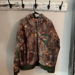 WOMENS UNDER ARMOUR SWEATSHIRT XXL